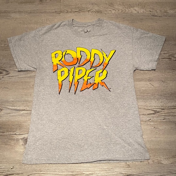 2016 WWE Roddy Piper T-Shirt Men’s Size Medium - Picture 1 of 4